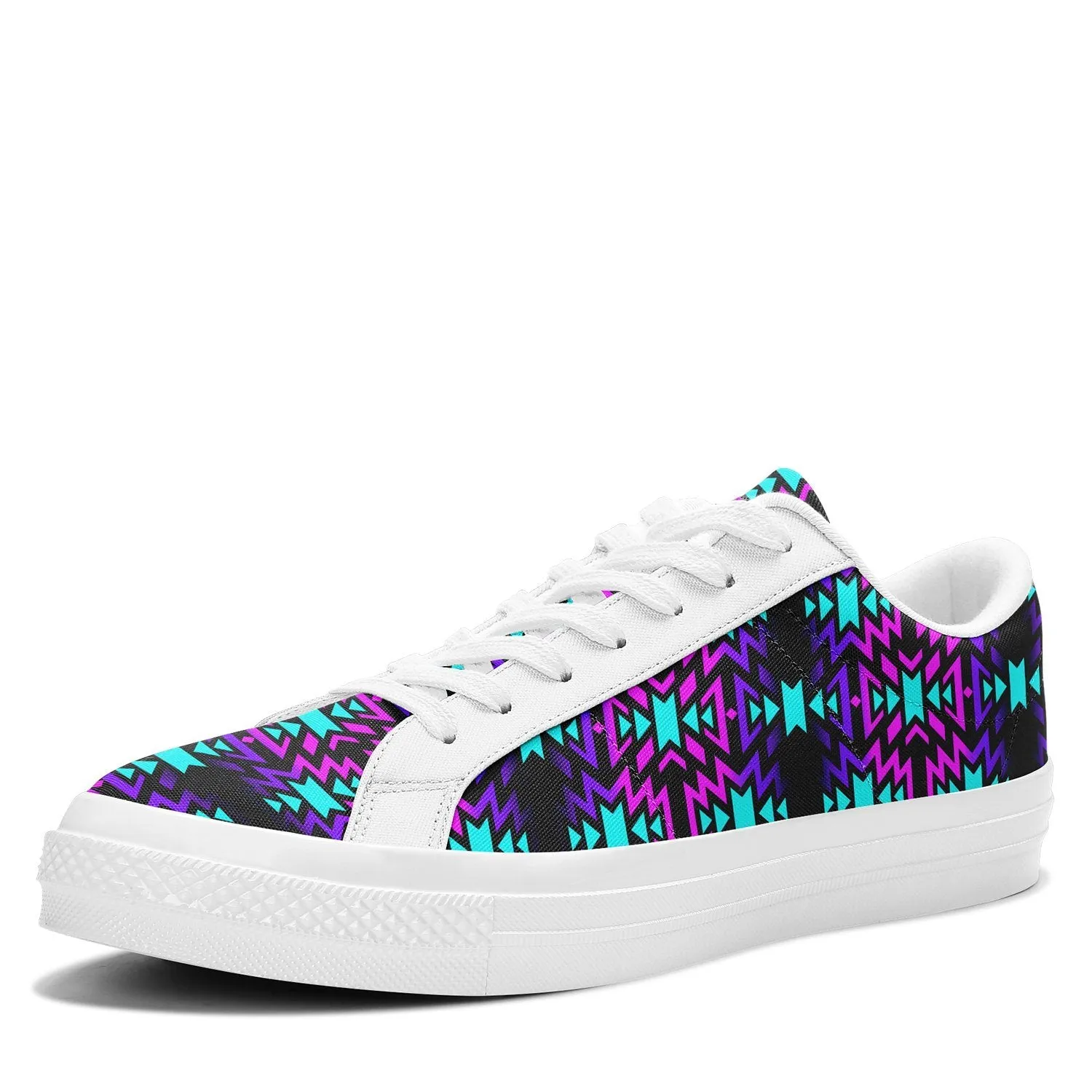 Black Fire Winter Sunset Aapisi Low Top Canvas Shoes White Sole