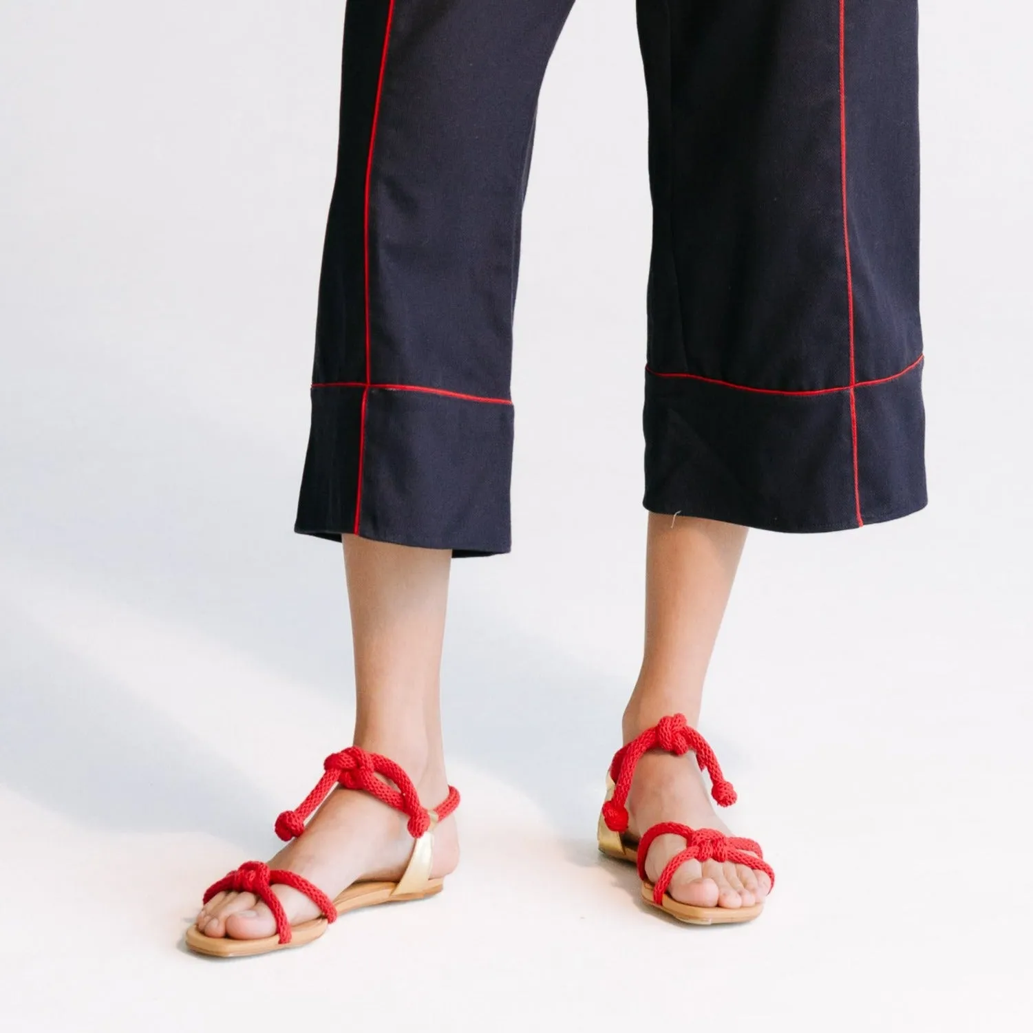 Caliza Flat Sandals - Red