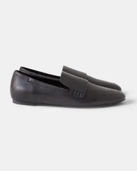 Dutch Leather Loafer - Black Pebble