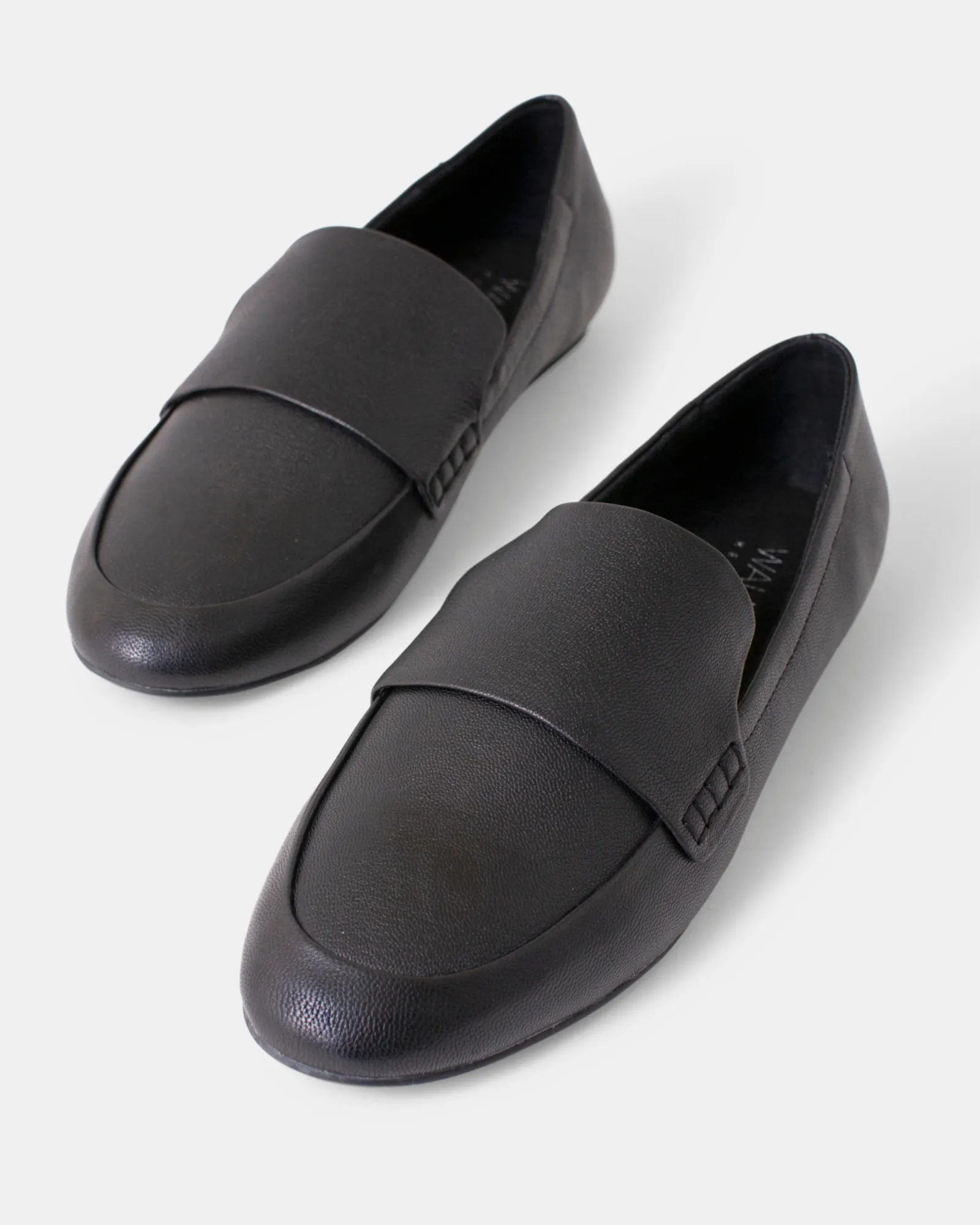 Dutch Leather Loafer - Black Pebble