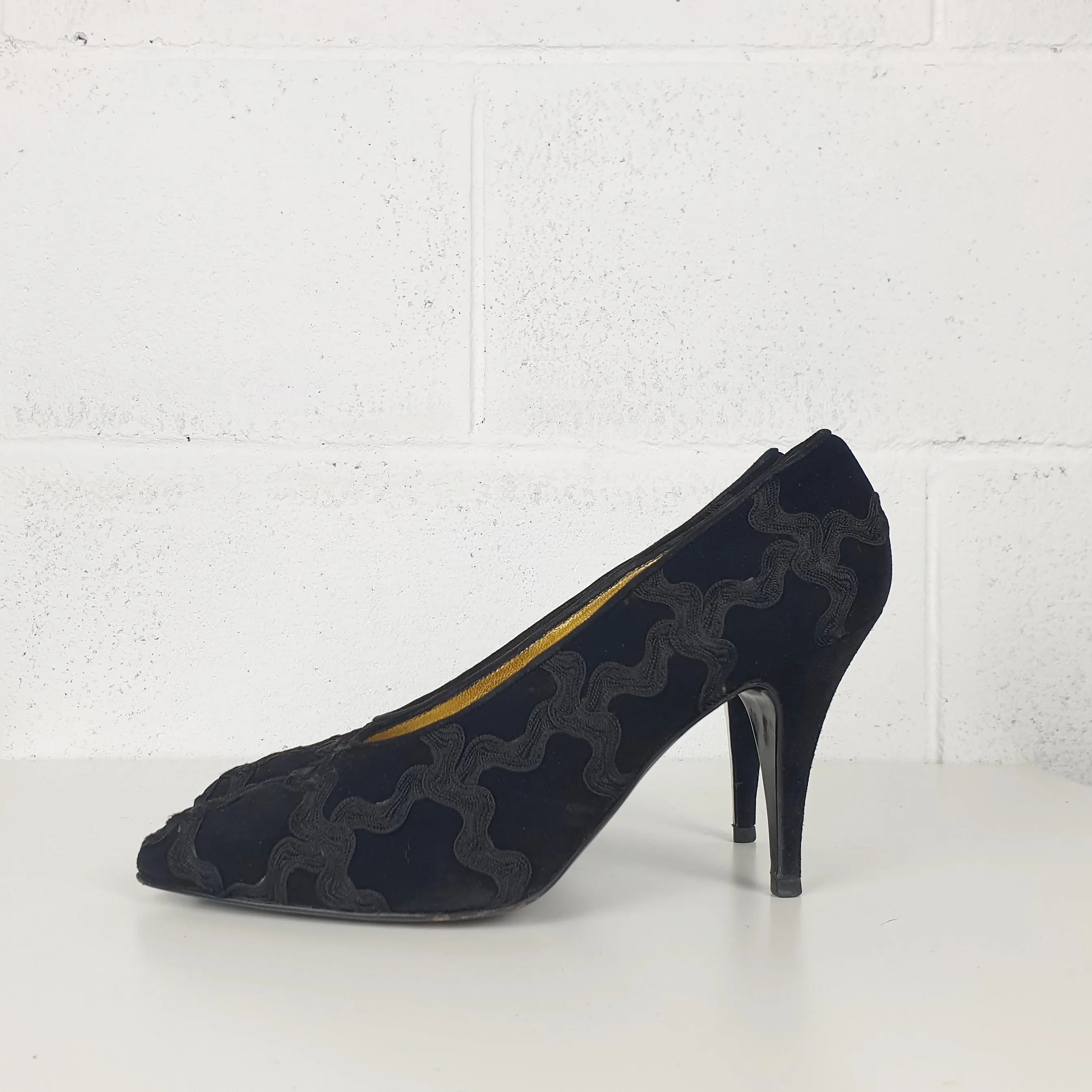 Scarpe Moschino vintage velluto nero